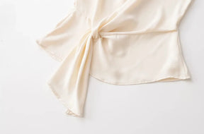Blusa Feminina com Amarração Lateral